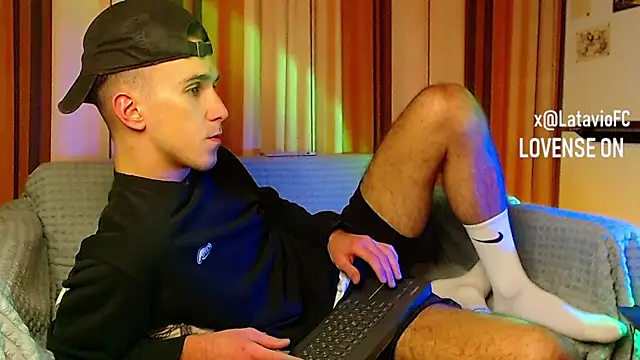 Midnighter  online show from November 21, 12:48 pm