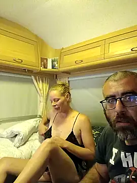 Snapshot of WildScorpio86 chatting on November 24, 12:21 am WildScorpio86 online show from November 24, 12:21 am