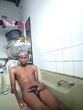 Snapshot of thegoodHost999 chatting on January 1, 8:02 am thegoodHost999 online show from January 1, 8:02 am