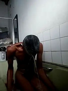 Snapshot of thegoodHost999 chatting on January 11, 4:38 am thegoodHost999 online show from January 11, 4:38 am