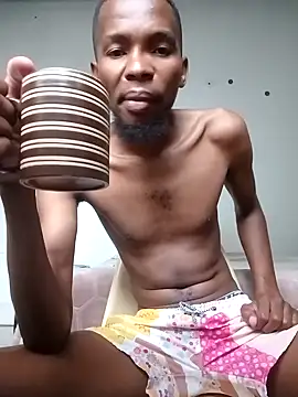 Snapshot of thegoodHost999 chatting on January 12, 6:28 am thegoodHost999 online show from January 12, 6:28 am