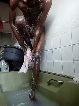 Snapshot of thegoodHost999 chatting on February 1, 9:54 am thegoodHost999 online show from February 1, 9:54 am