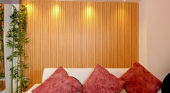 charlottewhitte online show from February 23, 11:07 am