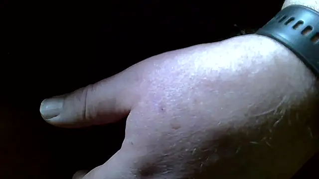 Snapshot of Mariomario0565 chatting on February 22, 9:12 am Mariomario0565 online show from February 22, 9:12 am