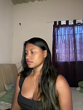 Snapshot of lunahot__07 chatting on July 16, 4:13 pm lunahot 07 online show from July 16, 4:13 pm
