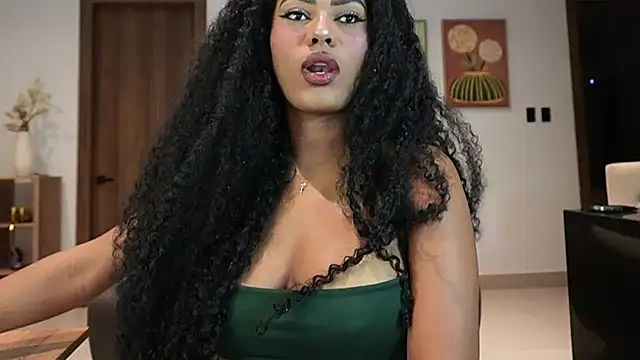 HOTBLACKANDWHITE2 online show from June 17, 4:37 am