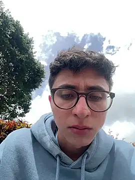 CamiRojas boy online show from May 25, 5:52 pm