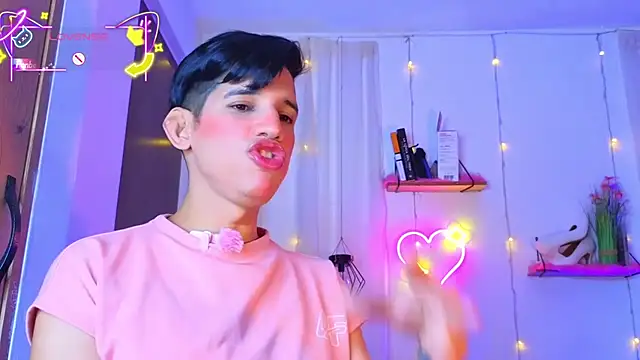 Ariel Femboy  online show from February 18, 5:14 am