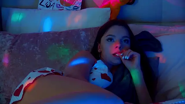 ElisabethDavis online show from February 24, 9:31 pm