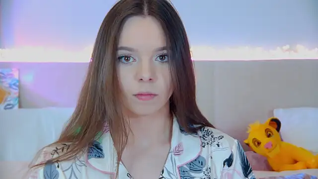 ElisabethDavis online show from March 2, 3:16 pm