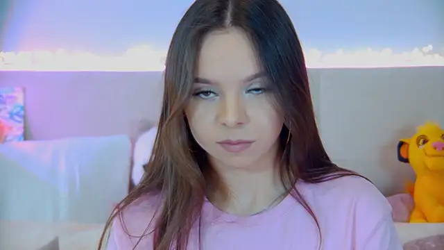 ElisabethDavis online show from March 6, 9:42 pm