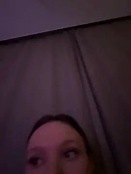 ElisabethDavis online show from March 20, 5:04 pm