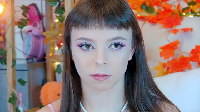 ElisabethDavis online show from October 24, 3:19 pm