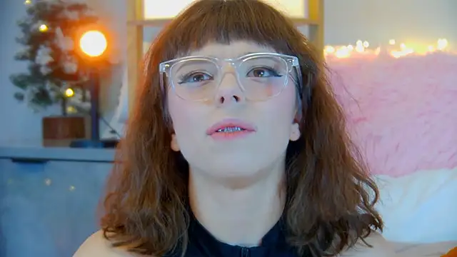 ElisabethDavis online show from November 29, 3:15 pm