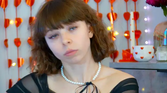 ElisabethDavis online show from February 20, 6:30 pm