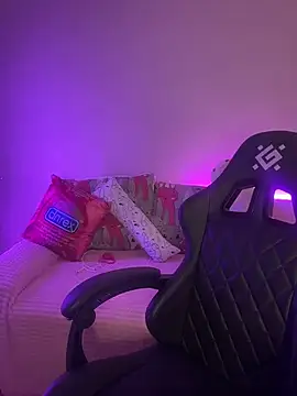 Your insomniya online show from October 28, 9:50 pm