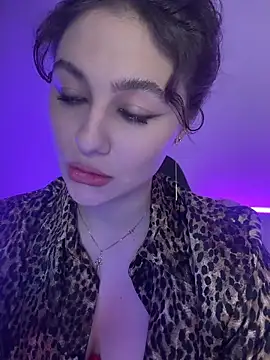 Your insomniya online show from February 9, 8:35 pm