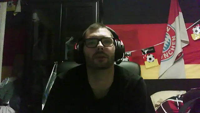 Die-geile-Sau online show from November 16, 9:31 pm