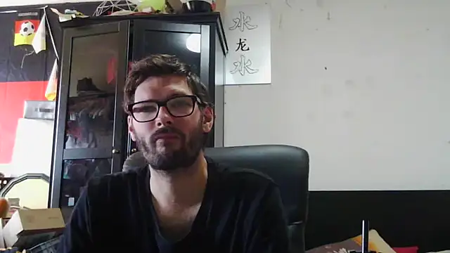 Snapshot of Die-geile-Sau chatting on July 23, 12:58 pm Die-geile-Sau online show from July 23, 12:58 pm