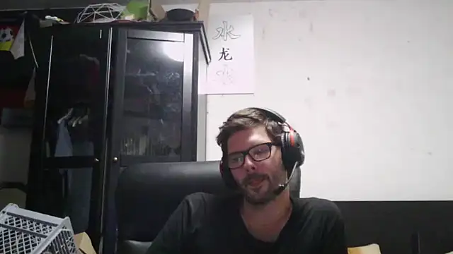 Snapshot of Die-geile-Sau chatting on July 28, 8:45 pm Die-geile-Sau online show from July 28, 8:45 pm