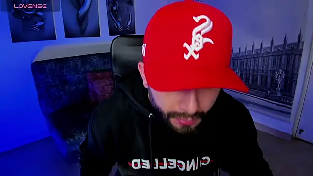 jhon bear03 online show from October 31, 11:11 am