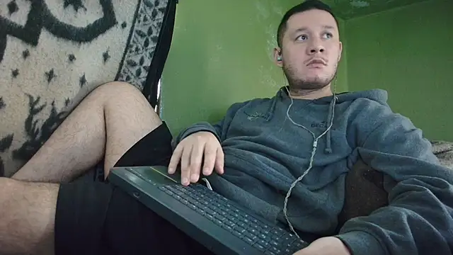 sweet cock28 online show from October 17, 3:25 pm