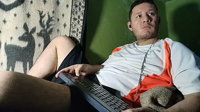 sweet cock28 online show from April 25, 3:53 am