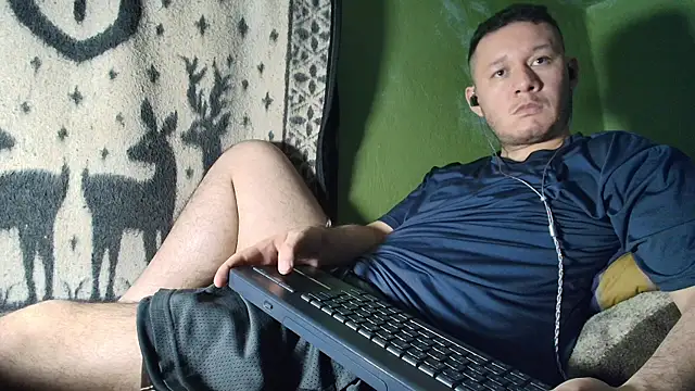 sweet cock28 online show from May 3, 3:34 am