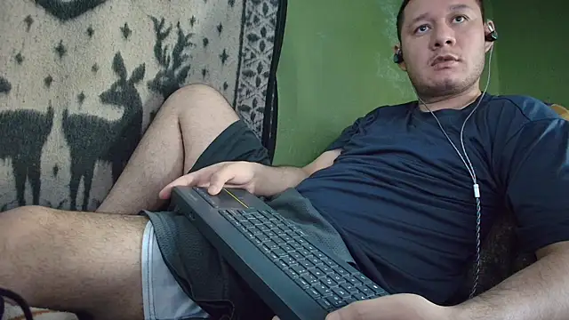 sweet cock28 online show from May 21, 3:30 pm