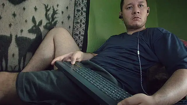 sweet cock28 online show from May 22, 3:06 pm