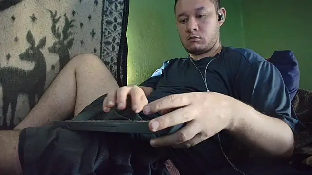 sweet cock28 online show from May 24, 2:11 pm