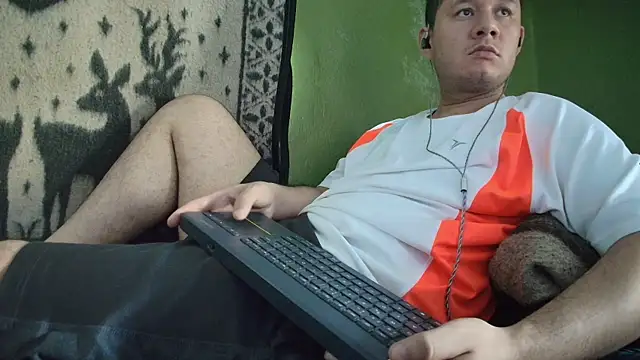 sweet cock28 online show from June 2, 3:14 pm