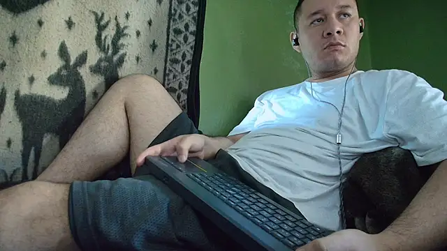 sweet cock28 online show from June 15, 3:03 pm