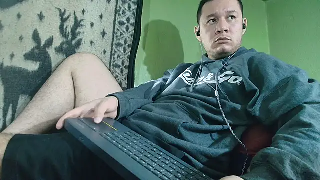 sweet cock28 online show from July 2, 3:29 pm