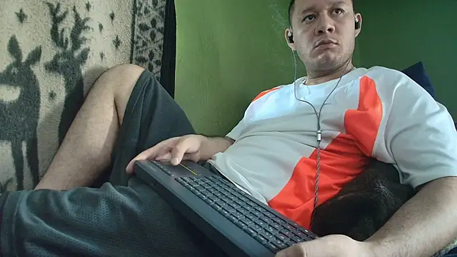 sweet cock28 online show from July 15, 3:06 pm