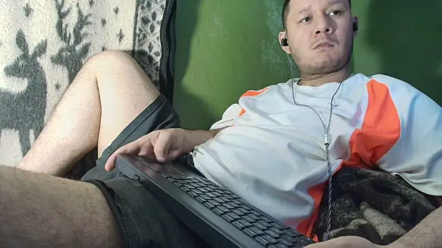sweet cock28 online show from July 18, 3:33 am