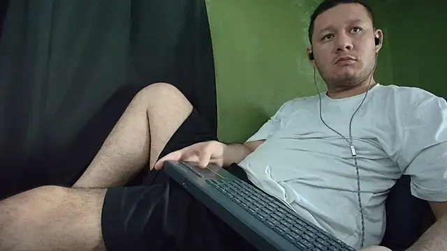 sweet cock28 online show from July 23, 3:10 pm