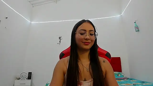 Sweet Coral  online show from July 28, 5:58 am