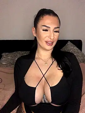 Mia-Bremer online show from November 27, 4:31 pm