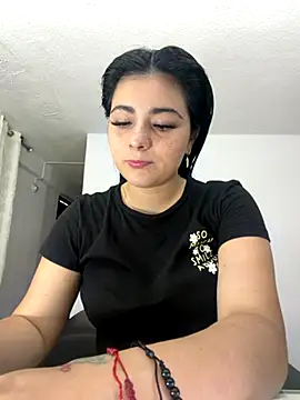 Natasha  Blue online show from November 22, 7:13 pm