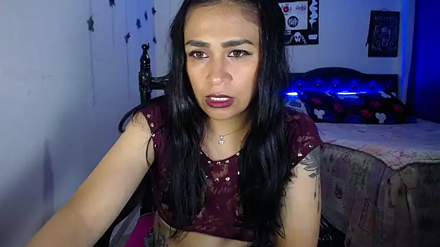 Snapshot of pinky_violeta chatting on December 23, 6:27 pm pinky violeta online show from December 23, 6:27 pm