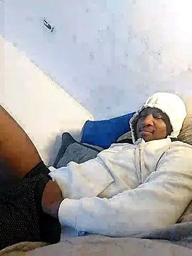 Snapshot of _MAC24k chatting on September 24, 1:53 am MAC24k online show from September 24, 1:53 am