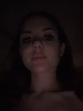 Snapshot of Alina_Vibe_Me chatting on March 23, 2:37 am Alina Vibe Me online show from March 23, 2:37 am