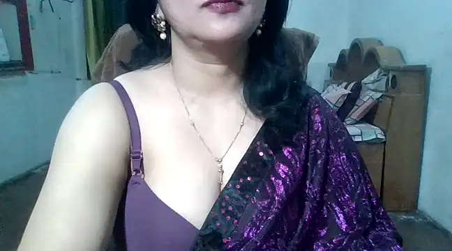 Cute Mahi22 online show from March 19, 4:02 pm