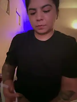 Snapshot of kimmiakiss22 chatting on February 24, 5:43 am kimmiakiss22 online show from February 24, 5:43 am