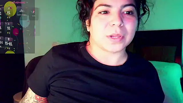 Snapshot of kimmiakiss22 chatting on November 17, 11:54 pm kimmiakiss22 online show from November 17, 11:54 pm