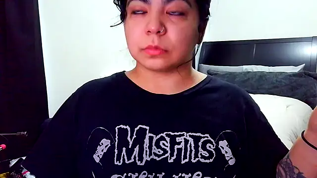 Snapshot of kimmiakiss22 chatting on November 27, 5:04 pm kimmiakiss22 online show from November 27, 5:04 pm