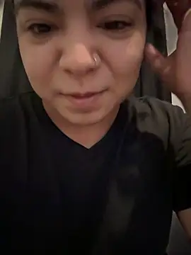 Snapshot of kimmiakiss22 chatting on December 3, 7:45 pm kimmiakiss22 online show from December 3, 7:45 pm