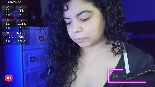 kimmiakiss22 online show from March 5, 1:56 am