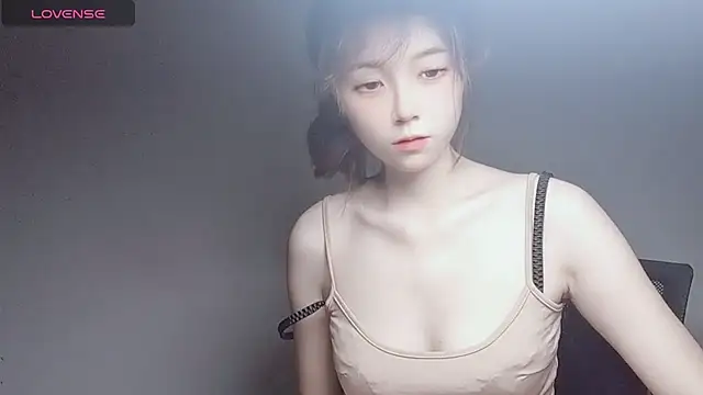 VaerySaenz online show from December 20, 11:00 am